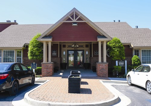 Coach House Apartments
